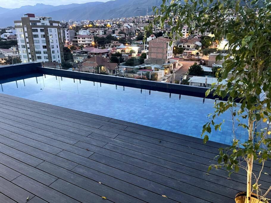 Luxury Apartment Near Fidel Anze Cochabamba Exterior photo